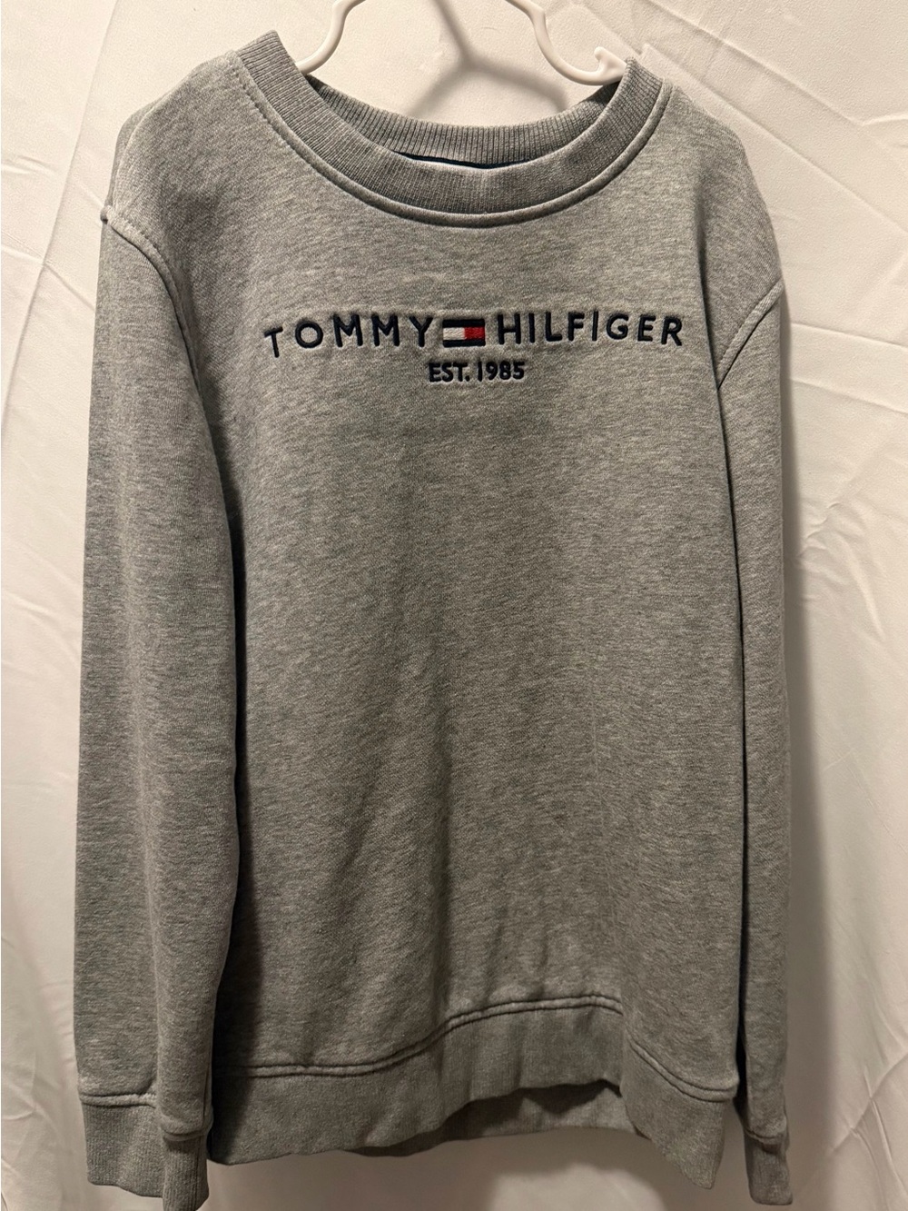 Tommy Hilfiger Gray Crewneck Sweatshirt with Embroidered Logo